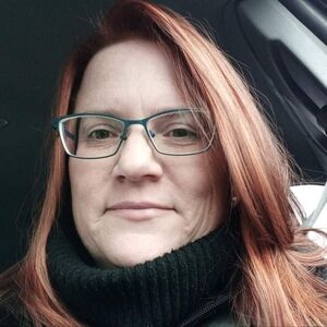 Meet your Posher, Cynthia